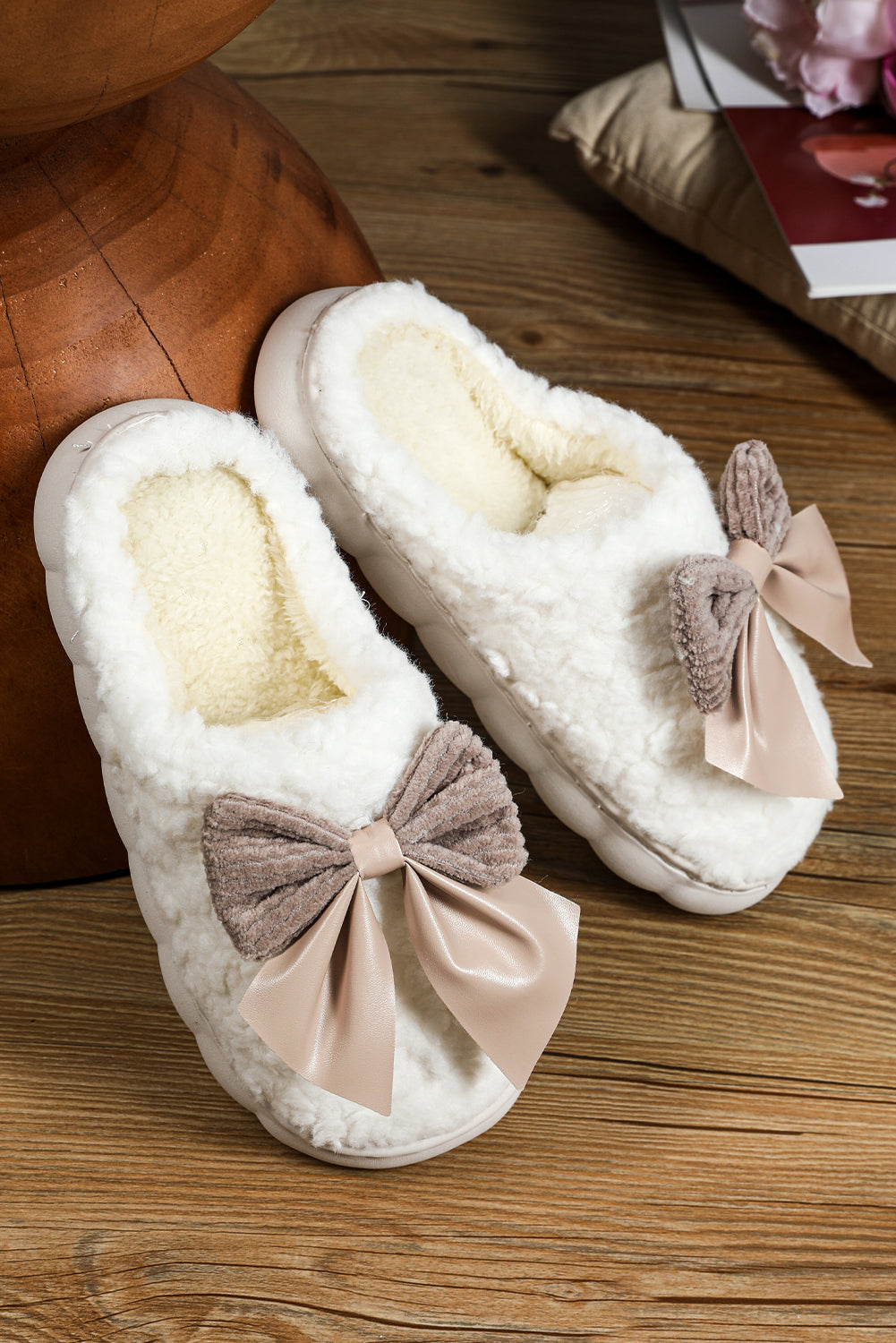 White Bowknot Plush Winter Slippers